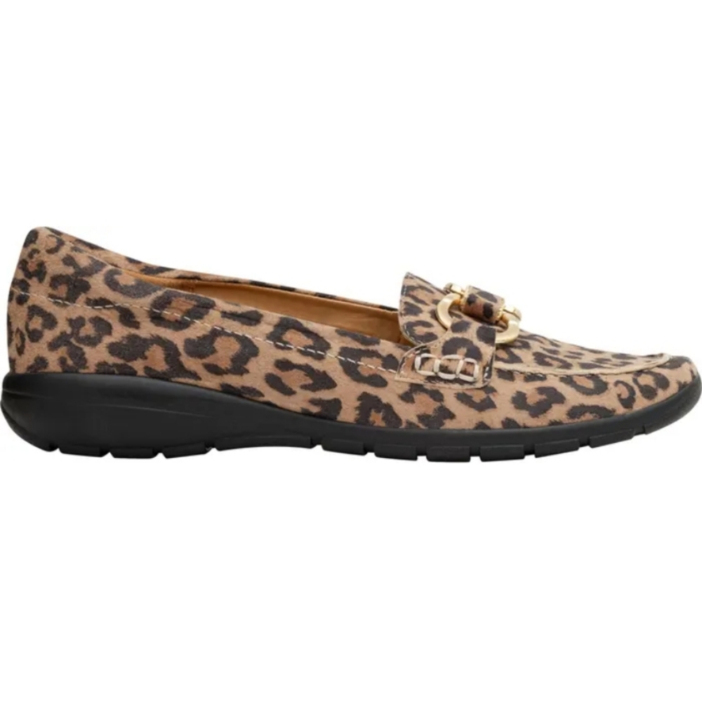 Closet Clearance!! Easy Spirit Leopard Print Loafer Flats with Gold Accent - Picture 2 of 7
